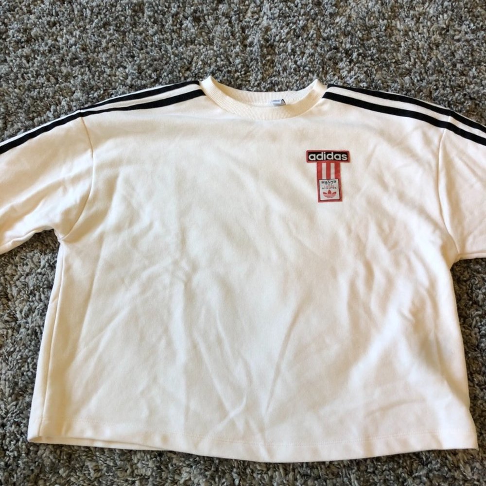 Adidas Crewneck Cropped Sweatshirt